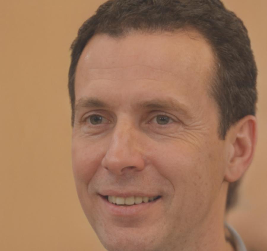 Portrait von Thomas Brenner